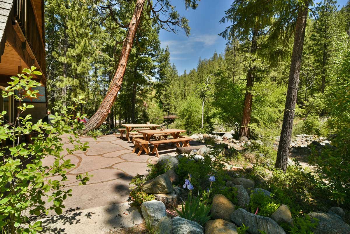 retreat-mount-shasta-mineral-springs34